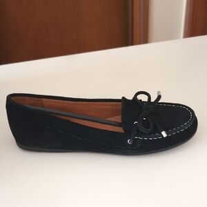 Sbicca Eclair Black Suede Loafers